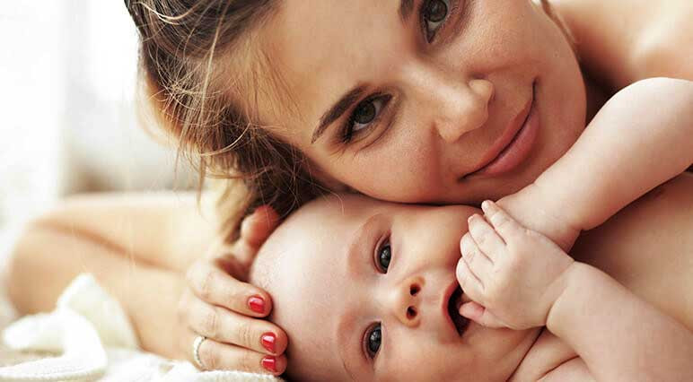 BÉBÉ & MAMAN